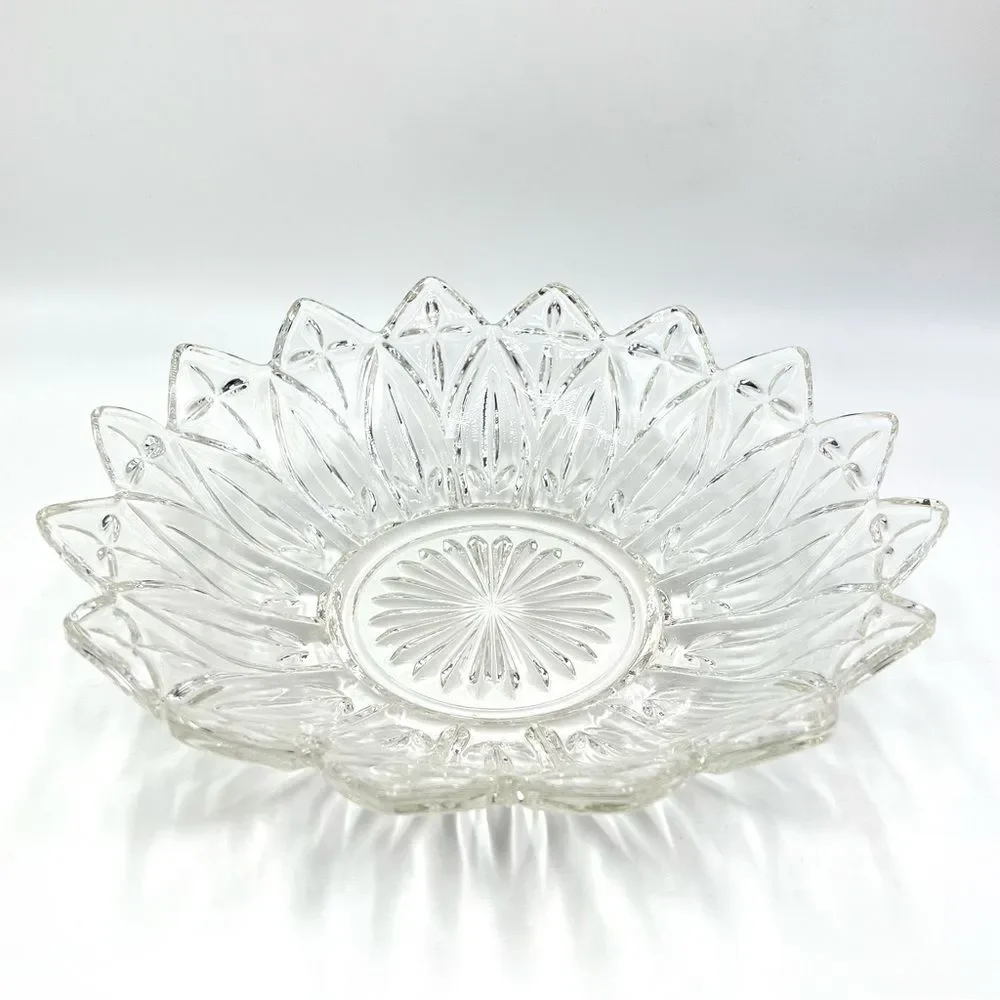 Vintage Federal Cut Glass Dish Bowl Sun Flower Sunflower Petal Starburst Pattern